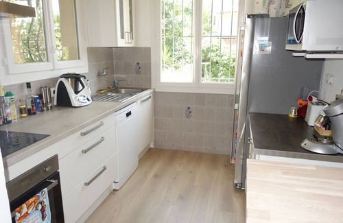 Le Mourillon House | House with swimming pool in Cap Brun, very close to the beaches
