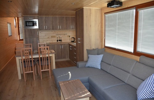 Holesovice Boat Rental | Houseboat Bonanza in Prague - Bed & Cruise