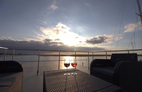 Wendtorf Boat Rental | Houseboat Fjord Lacerta with roof terrace in Wendtorf