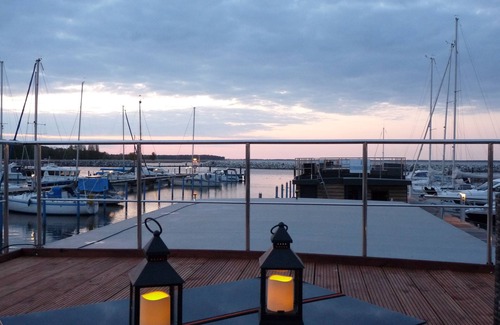 Fuhlendorf Boat Rental | Houseboat Fjord Lyra with bio sauna and roof terrace in Barth