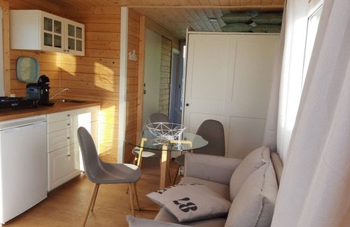Muritz Boat Rental | Houseboat - Vacation. where the frog jumps into the water.