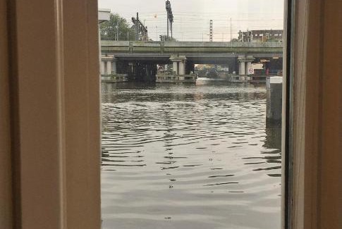 Haarlemmerbuurt Bed & Breakfast | Houseboat Westerdok