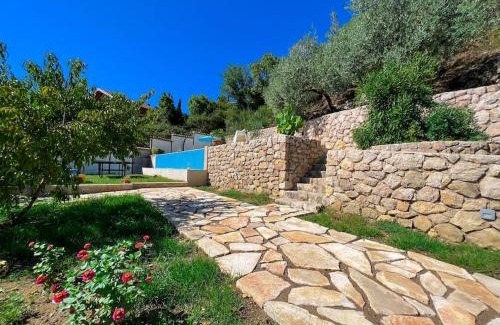 Mojdez House | Household Vlaovic