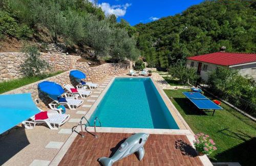 Mojdez House | Household Vlaovic