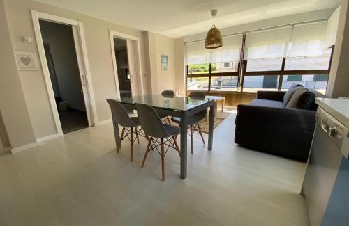 Mino Apartment | Housingcoruña Apartamento Playa Miño 04