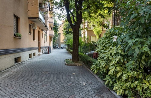 San Donato-San Vitale Apartment | HouSmart Bondi 61