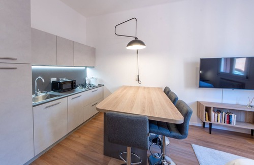 Historic Center Apartment | HouSmart Corte Galluzzi 7-2