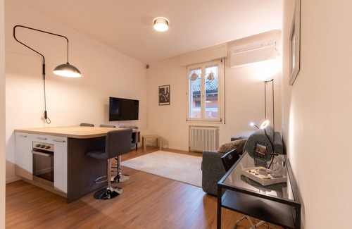 Historic Center Apartment | HouSmart Corte Galluzzi 7-2