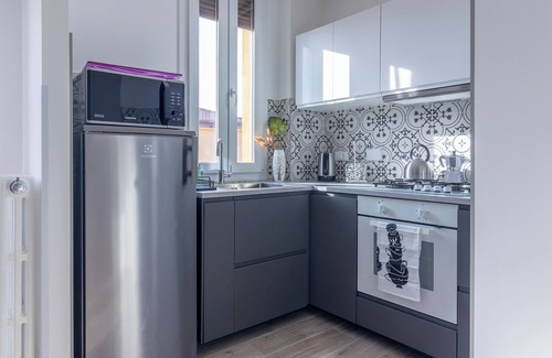 Bolognina Apartment | HouSmart Donato Creti 75