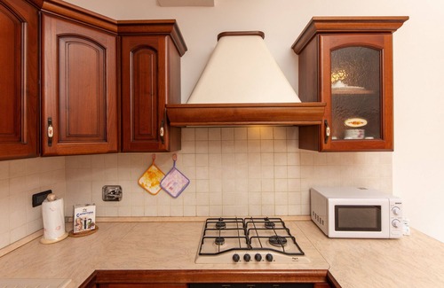 Historic Center Apartment | HouSmart Milazzo 5