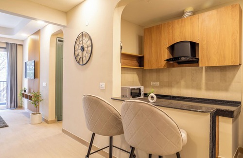 Gurugram Hotel | Housr 1 BHK Apartment Sector 42 Gurgaon