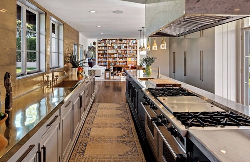 Greater Wilshire - Hancock Park House | Howard Hughes Estate: Spanish Revival Gem w/Pool, Wine Cellar & Guest House