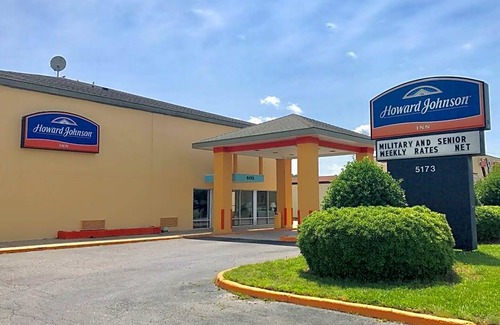 Northwest Hotel | Howard Johnson by Wyndham Virginia Beach