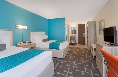 Mystic Hotel | Howard Johnson by Wyndham Mystic