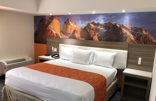 Harrisburg - Hershey Hotel | Howard Johnson by Wyndham Harrisburg