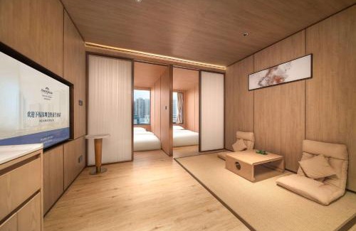 Songgang Hotel | Howard Johnson Royal Hotel Shenzhen