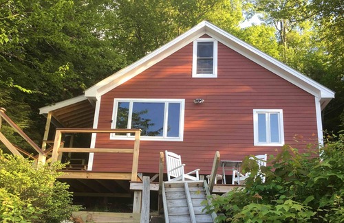 Hanover Cabin | Howard Pond - Family-Friendly And Pet-Friendly Quiet Home