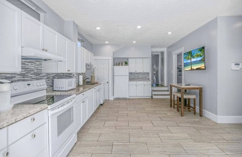 Harters Heights House | Howard St. Manor - perfect ND gameday location!