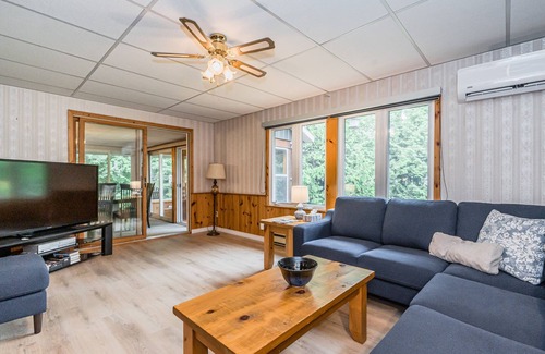 South Bruce Peninsula Cottage | Howdenvale Haven: Lake Huron Getaway with AC
