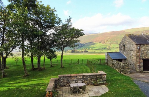 Penrith Cottage | HOWE TOP, pet friendly, with a garden in Mungrisdale