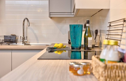 Sedbergh Apartment | Howgills Apartment 7 (self-catering accommodation with free parking and Wi-Fi)