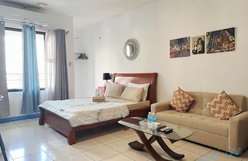 Ermita Night District Apartment | HOYA Aparthotel In Malate