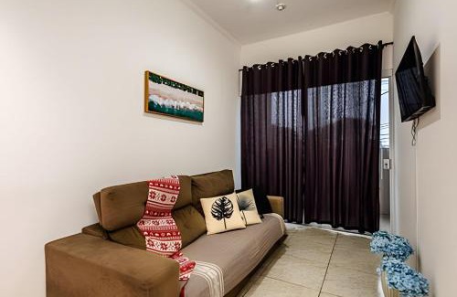 Quietude House | HP2 - Casa em Condomínio com Sacada, Churrasqueira, Wi Fi 250Mb e Estacionamento Grátis