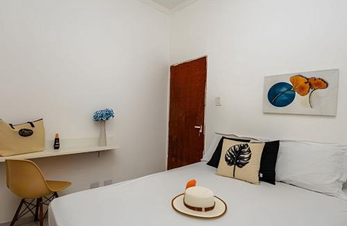 Quietude House | HP3 - Casa Condomínio com Ar Condicionado, Churrasqueira, Wi Fi 250Mb e Estacionamento Grátis