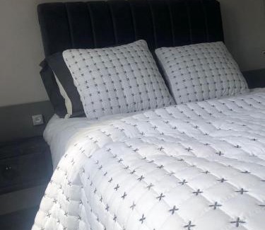 Meaux Bed & Breakfast | HSH France Chambre City 3 Proche de Disney