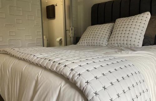 Meaux Bed & Breakfast | HSH France Chambre City 3 Proche de Disney