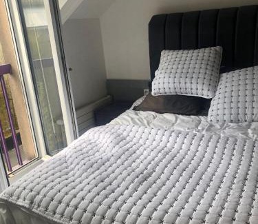 Meaux Bed & Breakfast | HSH France Chambre City 3 Proche de Disney