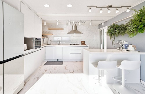 Itaewon House | HT Tailored Service Urban Retreat Gym and Garden