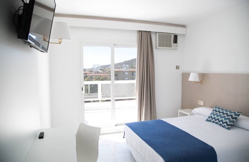 Platja d'Aro Hotel | htop Caleta Palace