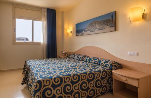 Santa Susanna Hotel | htop Royal Sun Suites #htopFun