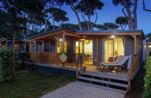 Montescudaio Resort | hu Montescudaio village