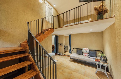 Tonglu County Hotel | Hualu Yuejian Parent Child Homestay