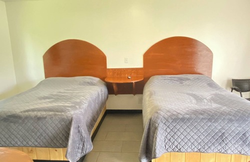 Lake Katrine Hotel | Hudson Valley 9w Motel