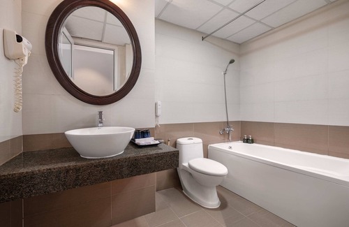 Hue City Centre Hotel | Hue Serene Palace Hotel