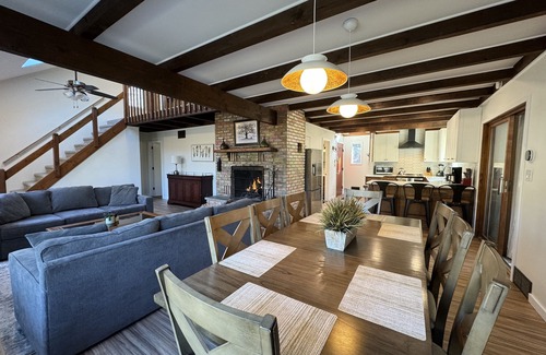 Bushkill House | Huge 3000sqf Creek Front - 8 person hot tub, Fire pit, two decks, Ski Hill.