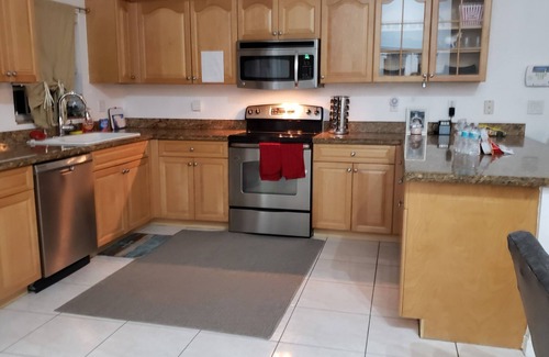 Loxahatchee Groves House | Huge! 5 Bdr 3 Bath country home on 5 acres, 18miles to the beach, 8 to polo cl