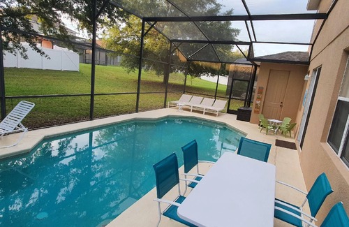 Legacy Park Villa | HUGE 5 Bedroom highly rated pool villa Star wars cinema, games room, Disney room