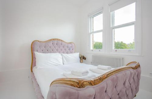Kilburn House | HUGE 5 storey 4 bed Terraced family home in Queens park
