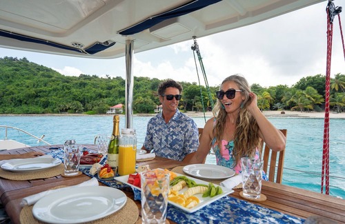 Estate Kings Quarter Boat Rental | Huge 80% discounts for last minute deals in April