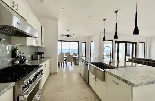La Ribera House | Huge BEACHFRONT HOUSE with heated pool
