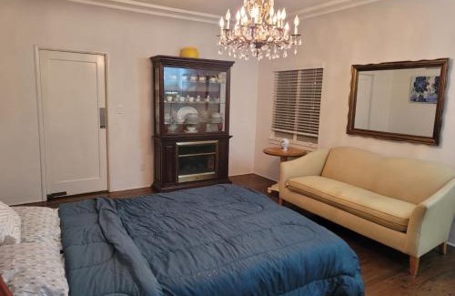 Raisin Villa | Huge Beautiful house Excellent location