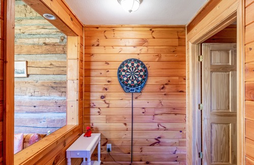 Maggie Valley Cottage | Huge Cabin with Game Room, Front Porch, WiFi & Wood-Burning Fireplace