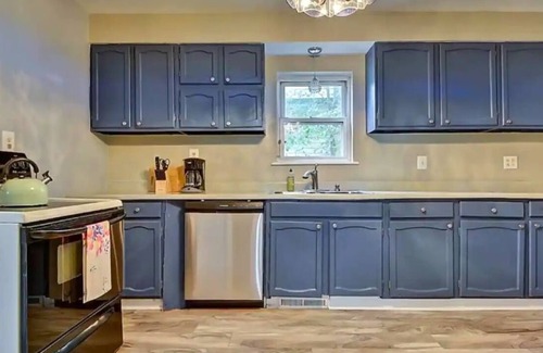 Near Northside House | Huge Fully Renovated 5BR/2BA Home in INDY!
