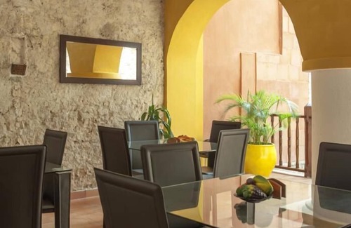 Cartagena Walled City Villa | Huge Mansion Luxury Pool In The Walled City