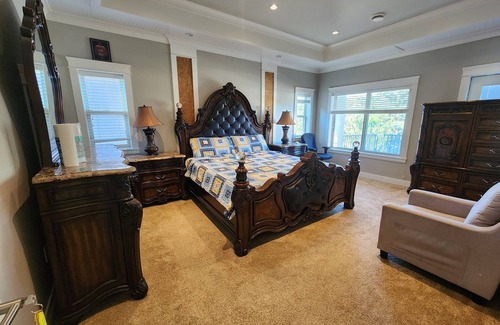 Surrey House | Huge size Private room, King size Bed with attached washroom, walk in closet