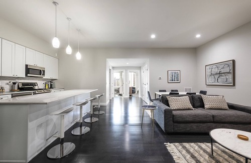 Hoboken Apartment | Huge Stylish 3 BR Loft Cobblestone St Next to NYC